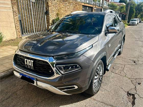 FIAT TORO 2.0 16V TURBO DIESEL RANCH 4WD AT9 FIAT TORO 2.0 16V TURBO DIESEL RANCH 4WD AT9